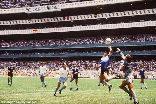 Mantan pemain Timnas Argentina, Diego Maradona (Foto: Infobae)