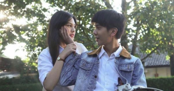 Iqbaal & Vanesha Prescilla Menang Pasangan Terfavorit IMA Awards 2018