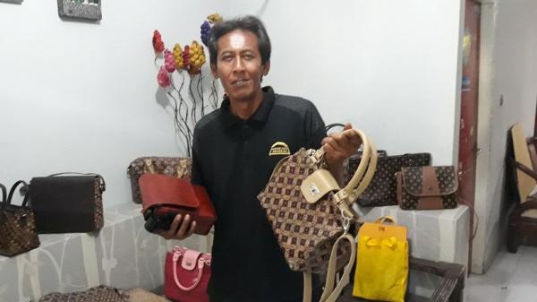Jual Sling Bag Bonia Model & Desain Terbaru - Harga November 2023