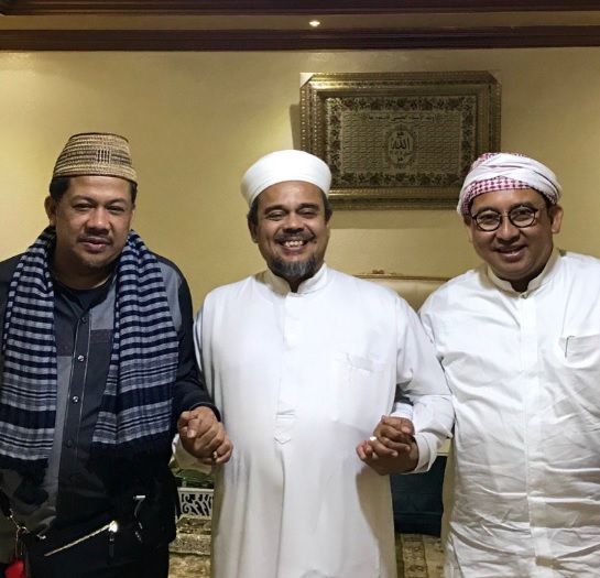 Fadli Zon dan Fahri Hamzah Bertemu Habib Rizieq Ngobrol 5 ...