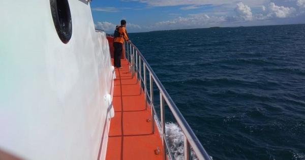 Kapal La  Hila Tenggelam Dihantam Ombak di Pulau Pudar 2 