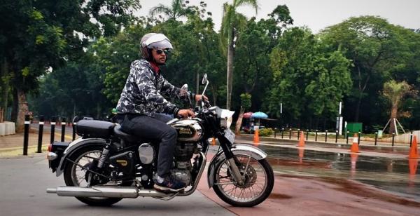 Royal Enfield Classic 500