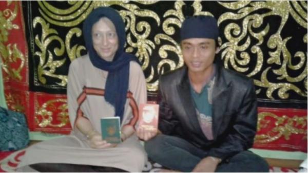 Sumardin dan Ermina Fransica (Foto: 20detik.com)