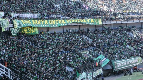 Bonek Suporter Persebaya Surabaya salah satu suporter terbanyak di Asia Tenggara. (Foto: Antara).