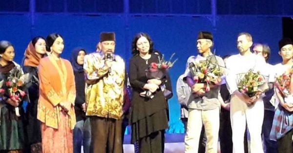 Mengenang Penyair Amir Hamzah lewat Teater Nyanyi Sunyi Revolusi
