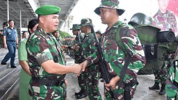 Pangdam Xiii Merdeka Lepas Prajurit Tni Yang Bertugas Di Pulau Terluar