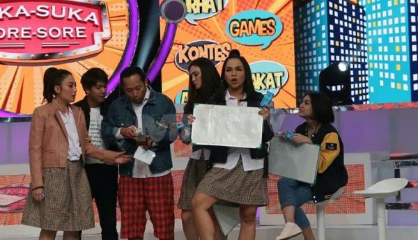 Iqbaal Ramadhan Ungkap Bedanya Dilan 1990 dan Dilan 1991 