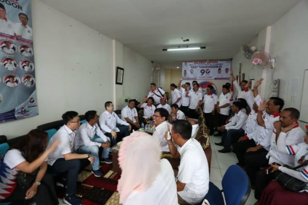 Ketua Umum Partai Perindo Hary Tanoesoedibjo memimpin konsolidasi calon anggota legislatif (caleg) di Kabupaten Bogor. MInggu (24/2/2019). (Foto: MNC)