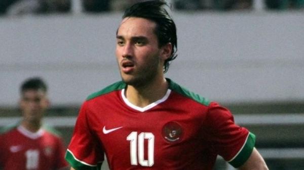 Tak Ada Kabar, Ezra Walian Terancam Dicoret dari Timnas U-23