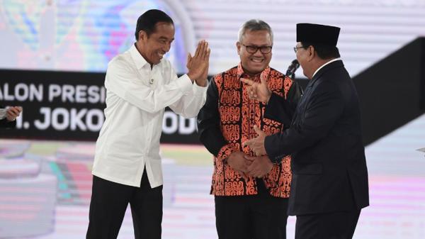 Capres nomor urut 01 Jokowi dan capres nomor urut 02 Prabowo Subianto. (Foto: Antara)
