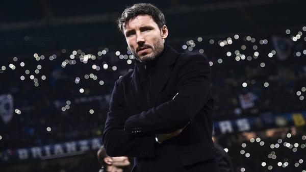 Legenda Timnas Belanda Ditodong dengan Senjata Api, Pelaku Minta Kontrak sebagai Pemain