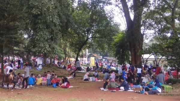 Pengunjung Ragunan, Kamis (6/6/2019). (Foto: iNews.id/Felldy Utama)