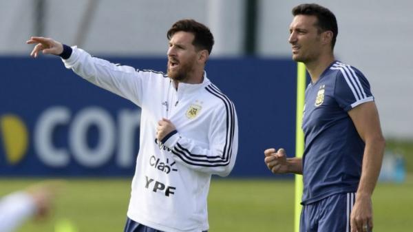Messi Scaloni Pelatih Timnas Argentina Lionel Scaloni. (Foto: REUTERS)