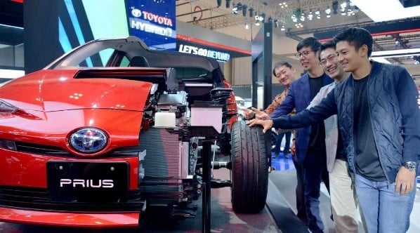 Rayakan 1 Dekade Hybrid, Toyota Gelar Electrification Day Di GIIAS 2019