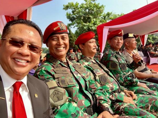 Ketua DPR Bambang Soesatyo (Bamsoet) saat menghadiri peresmian Koopssus TNI di lapangan Satpamwal Denma Mabes TNI, Cilangkap, Jakarta Timur, Selasa (30/7/2019). (Foto: istimewa)