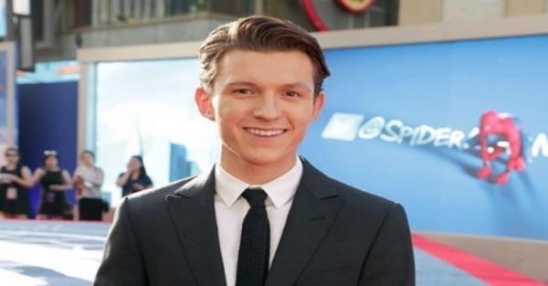 Tom Holland Optimistis Nasib Spider-Man Aman di Tangan Sony Pictures