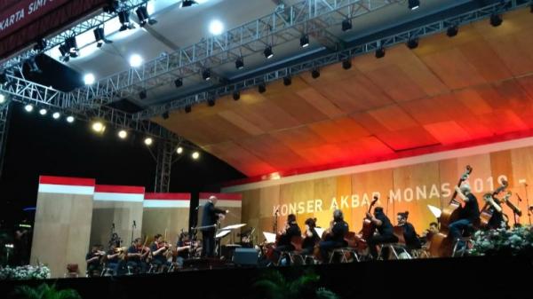 pergelaran musik klasik Konser Akbar Monas 2019 - Jakarta yang digelar di Silang Monas, Jakarta Pusat, Minggu (8/9/2019). (Foto: iNews.id/Aditya Pratama)