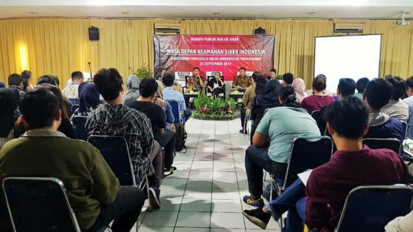 Ahli keamanan siber Pratama Delian Persada (dua dari kiri) dalam Diskusi Publik RUU KKS di Universitas Paramadina, Jakarta, Rabu (25/9/2019). (Foto: istimewa)