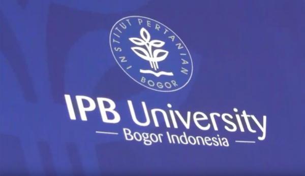 Pemkab Bogor Wisuda 165 Kades dan Perangkat Desa di IPB University