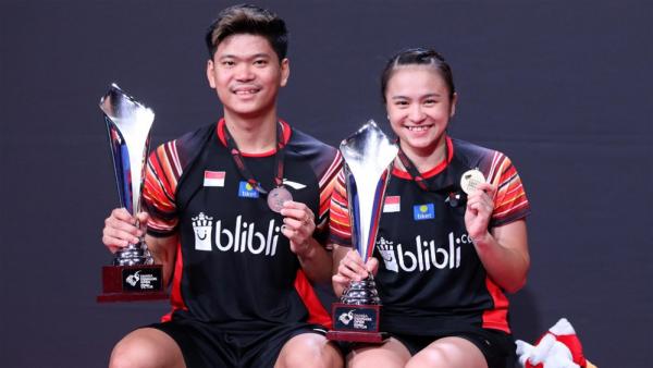 Ganda campuran Indonesia Praveen Jordan (kanan) dan Melati Daeva Oktavianti (kiri). (Foto: PBSI)
