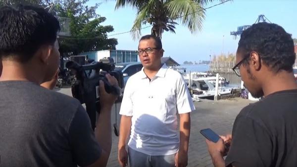 Kabid Humas Polda Jatim Kombes Pol Frans Barung Mangera. (Foto: iNews/Rahmat Ilyasan)