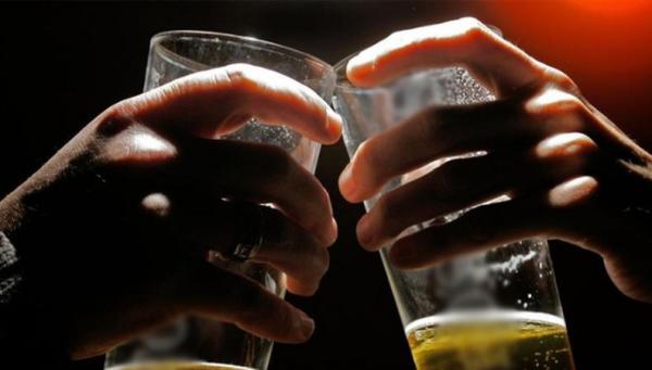 ilustrasi: Sepasang kekasih bunuh diri meminum racun