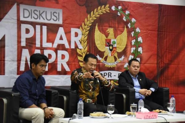 Ketua MPR BAmbang SOesatyo (Bamsoet) dalam diskusi 'Refleksi Akhir Tahun MPR RI', di Jakarta, Rabu (18/12/19). (Foto: ist)