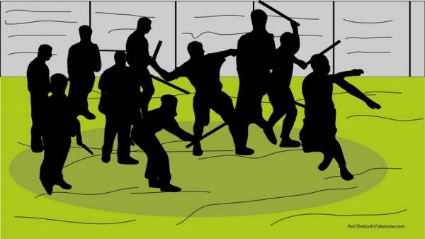 Suporter Persija dan Persib Bentrok di Depok gegara Petasan 