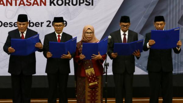 5 Pimpinan Komisi Pemberantasan Korupsi (KPK) periode 2019-2023. (Foto: Antara).
