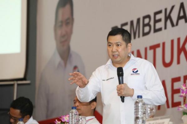 Ketua Umum Partai Perindo Hary Tanoesoedibjo saat memberikan arahan dalam Pembekalan caleg dan konsolidasi Partai Perindo se-Provinsi Riau untuk Pemenangan Pemilu 2019 di Pekanbaru, Selasa (19/2/2019). (Foto: MNC)