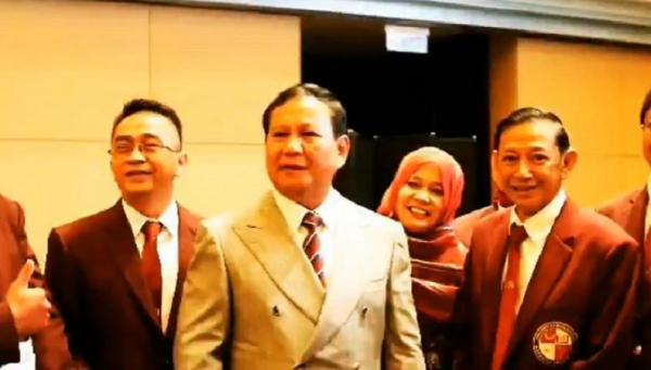 Prabowo bersamam jajaran Pengurus UKRI (Foto: dok Istimewa)