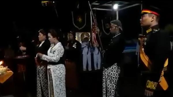 Ritual Agung Keraton Sejagat di Purworejo, Jumat (10/1/2020). (Foto: Facebook/Aditya Hendar)