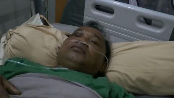 Pengemudi mobil Toyota Avanza masih dirawat intensif di Rumah Sakit Islam Muhammadiyah Weleri Kendal setelah kecelakaan di Jalan Tol Batang Semarang, Jateng, Selasa (14/1/2020). (Foto: iNews/Eddie Prayitno)