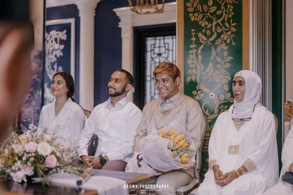 Ahmad Abdul dan Artika Rustam. (Foto: Brown Photography).