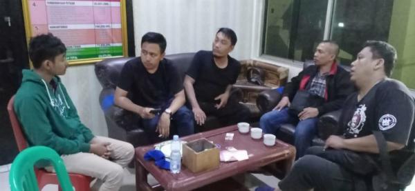 Satu dari tiga pelaku begal di Warteg Mamoka Bahari Ciledug Raya, Petukangan Utara, Pesanggarahan, Jakarta Selatan, Heru Wahono (22) ditangkap di Sumatera Selatan, Sabtu (25/1/2020) sekitar pukul 01.00 WIB. (Foto: ist)
