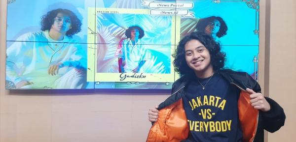 Transformasi Bastian Steel.