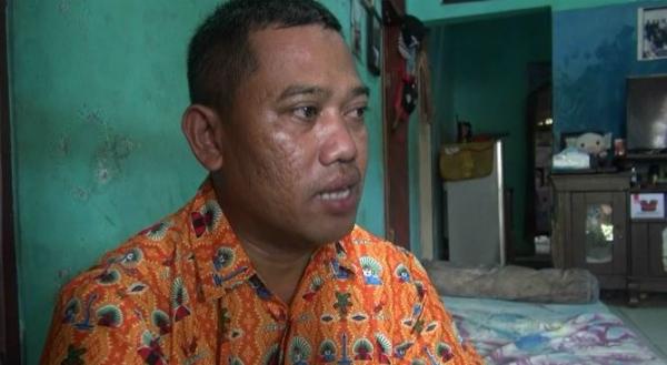 Ayah Arya Permana, Sumantri, Senin (27/1/2020) (Foto:iNews/Fachrudin)