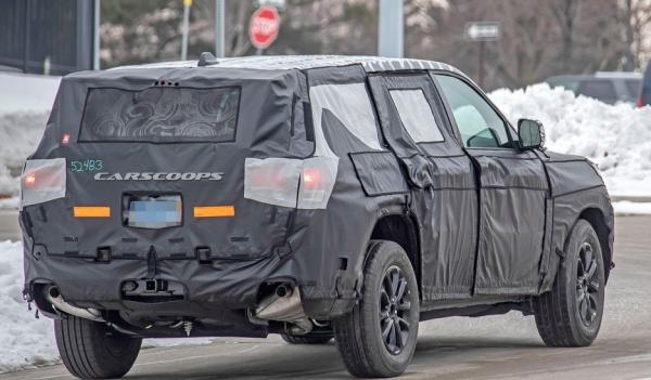 28 Cherokee 1 (Foto: Carscoops)