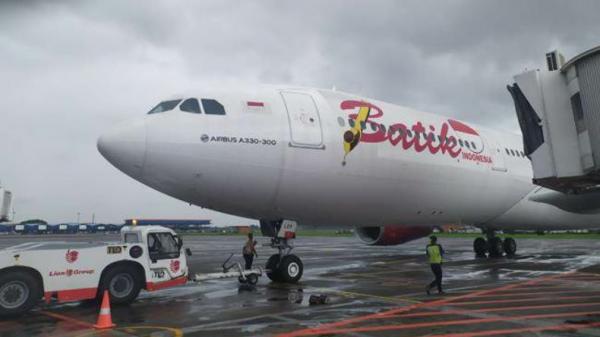 Batik Air Bebas Tugaskan Pilot-Kopilot yang Tertidur saat Penerbangan Kendari-Jakarta