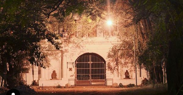 Wisata Sejarah Di Solo Asyiknya Menjelajahi Benteng Tua Peninggalan Belanda