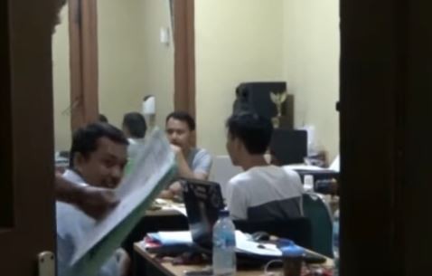 Video Pria di Tangerang Aniaya Istri Berdalih Terlihat seperti Dajal