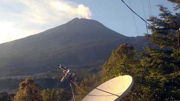 Antisipasi Erupsi Freatik-Magmatik Gunung Slamet, Ini Rekomendasi PVMBG