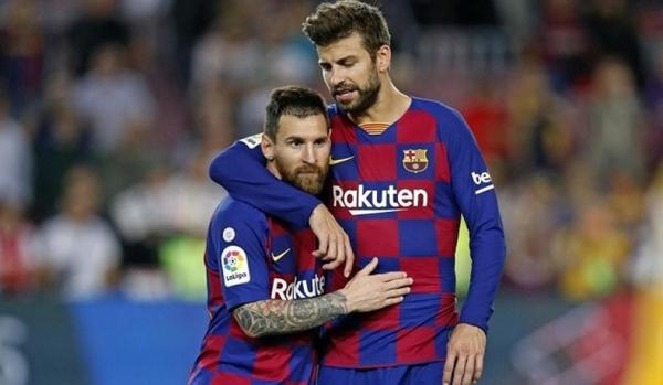 Messi & Pique Lionel Messi dan Gerard Pique (Foto: CCMA)