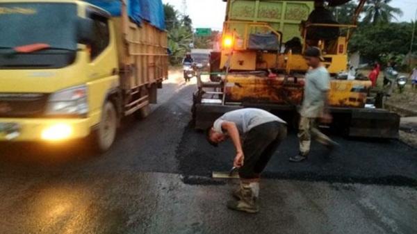 Pemkab Kotawaringin Timur Gelontorkan Rp3 Miliar untuk Perbaiki Jalan