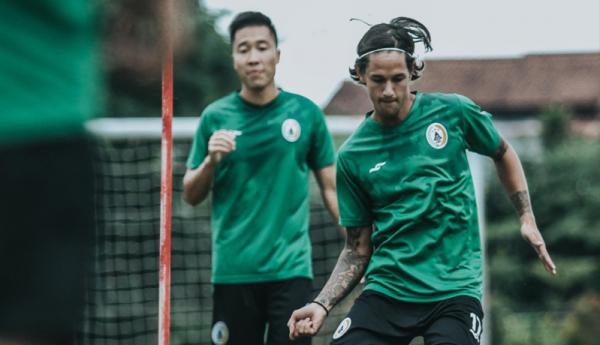 Striker PSS Sleman, Irfan Bachdim (Foto: Twitter @PSSleman)