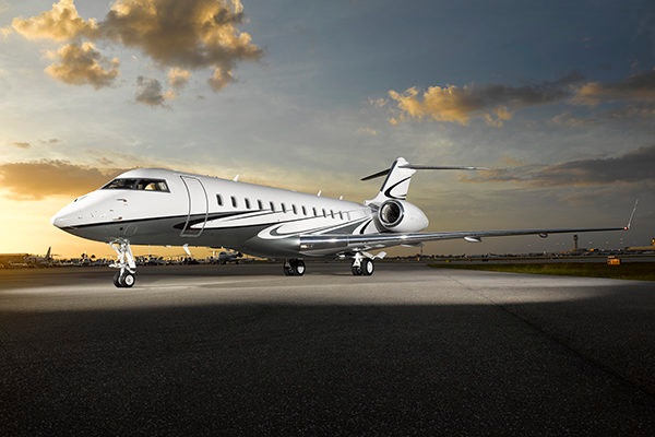 Pesawat Pribadi David Beckham Bertipe Bombardier 380