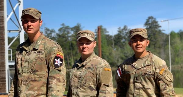 Kapten Infantri (Inf) Teddy Indra Wijaya saat mengikuti Sekolah Ranger di Amerika Serikat (AS). (Foto: ist)