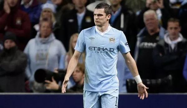 Adam Johnson Adam Johnson saat memperkuat Manchester City (Foto: Daily Star)