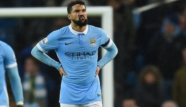 Gael Clichy Gael Clichy saat memperkuat Manchester City (Foto: Irish Mirror)