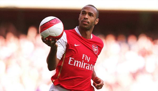Thierry Henry Thierry Henry saat memperkuat Arsenal (Foto: Twitter @Arsenal)